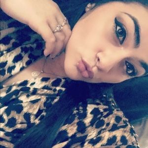 Meet your Posher, Marissa